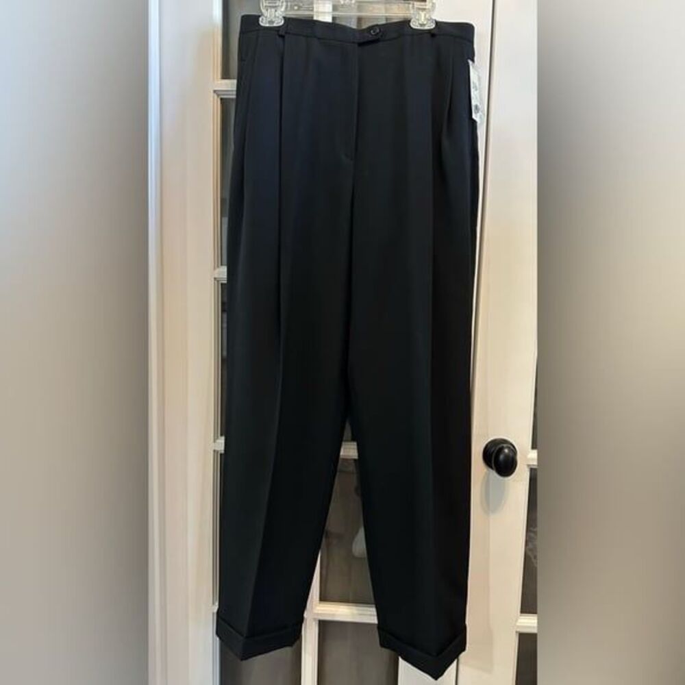 Women's Y2K Style Austin Reed Lined Wool Pants Vintage size 16, Modern Size 12